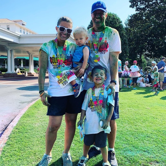 Meet your Posher, Alyssa - Picture 4 of 7